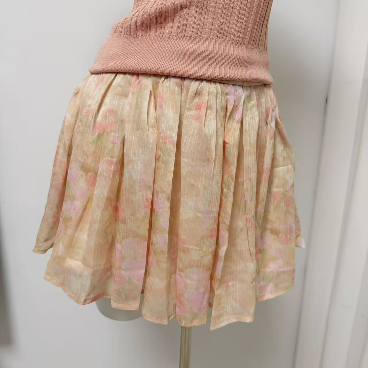Farte Shop Camellia Song Pink Double-Layer Chiffon Tie-Front Floral Mini Skirt for Women Spring Summer - Image 4