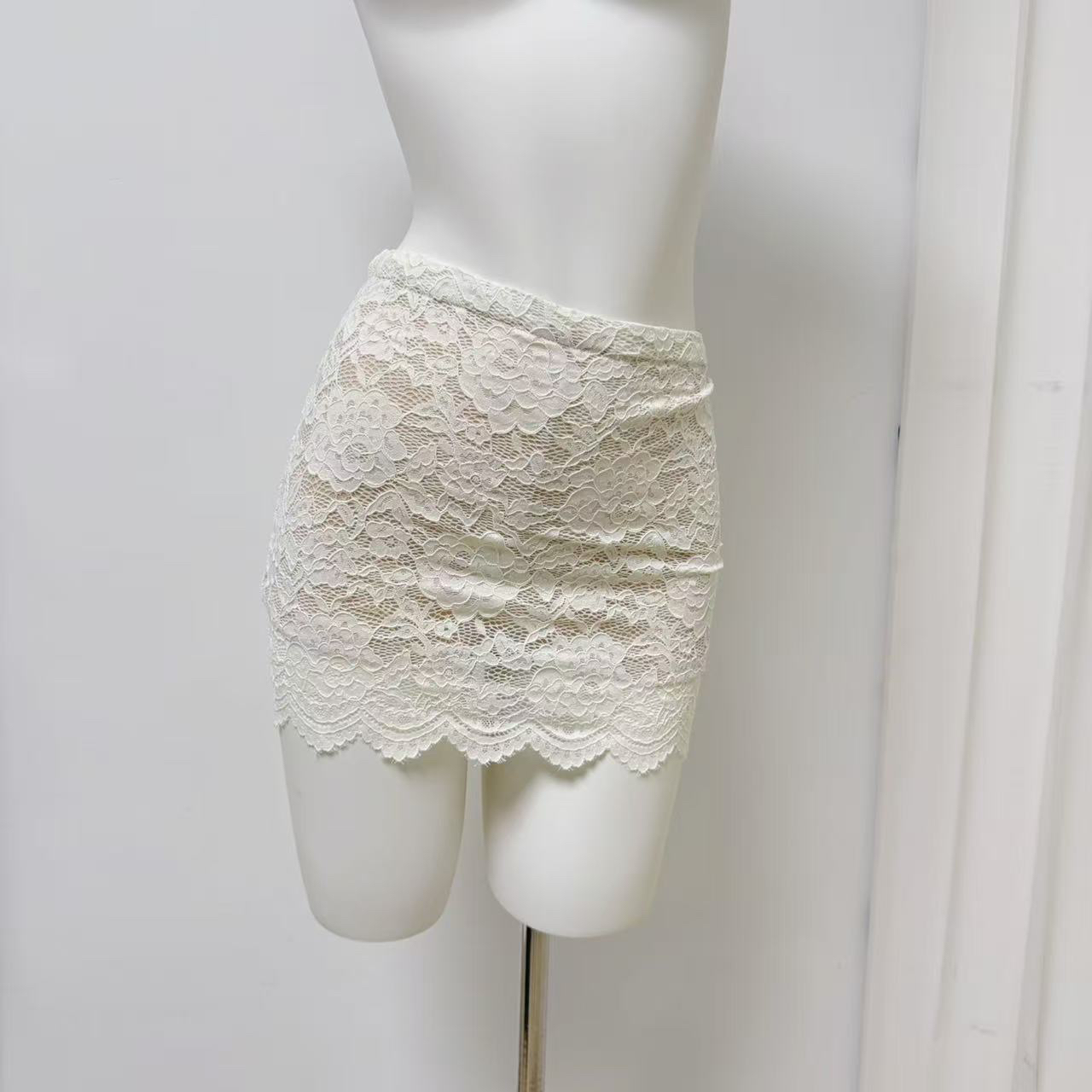 Custom Satin Off-Shoulder Top and Lace Skirt Set - Style 0d595a - Image 3